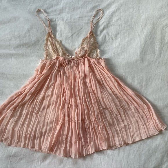 Victoria's Secret Blush Pleated Camisole - Picture 2 of 4